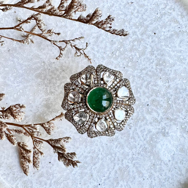 NEW - Emerald, Polki and Diamond ring