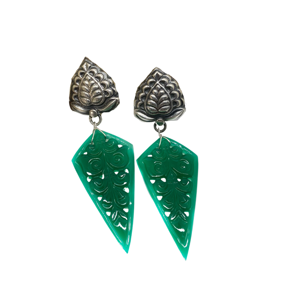 Carved Green Onyx Vintage  Earring 2
