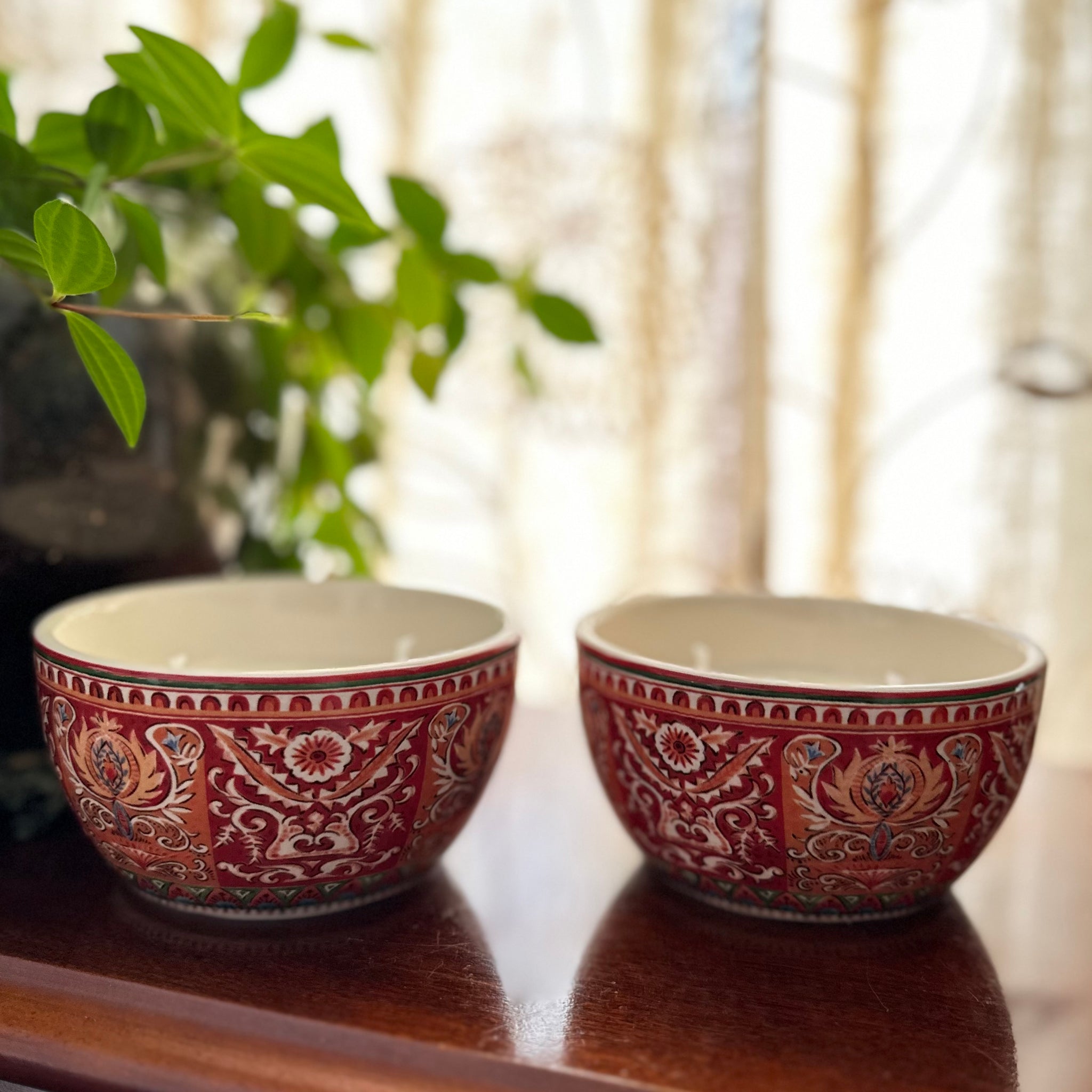 Indian Swirl Design - Red