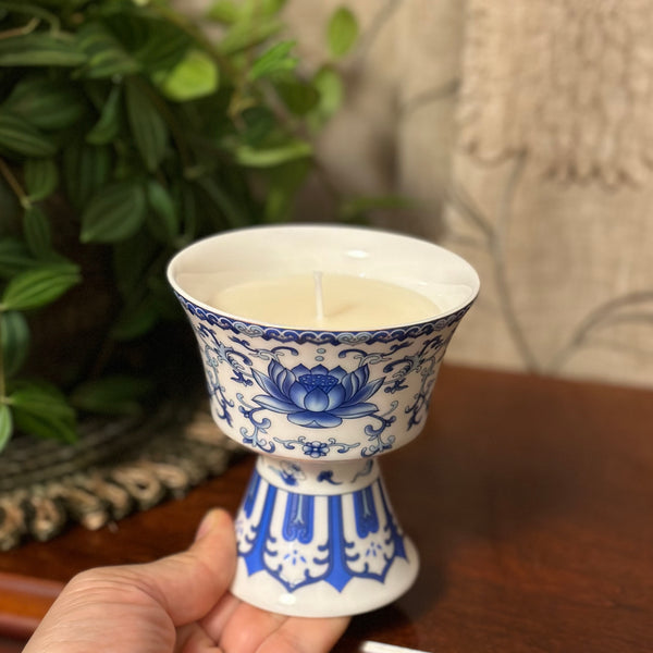 Blue and white lotus bowl with stand