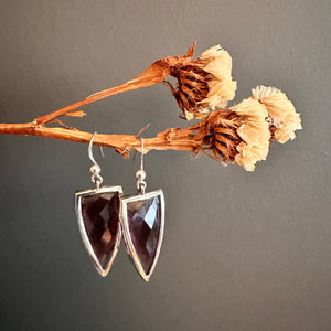 Amethyst (Hydro) earring