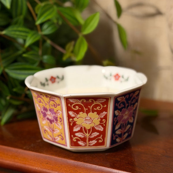 Vintage Design Bowl