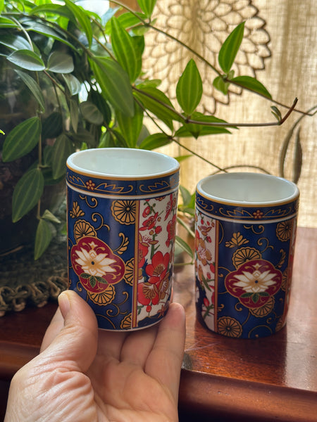 Blue Vintage Design Tea Cups