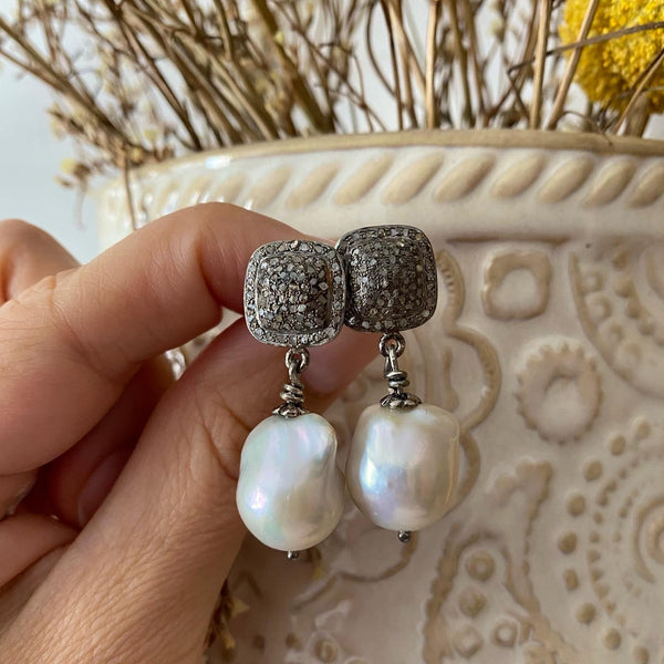 NEW - Single cut diamonds with Baroque pearls