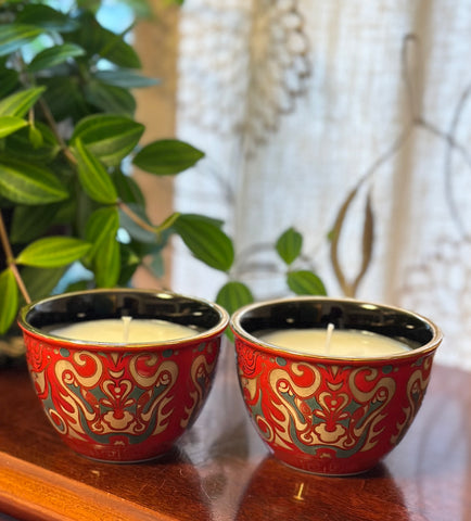 Red and Black Tea Cup Pair