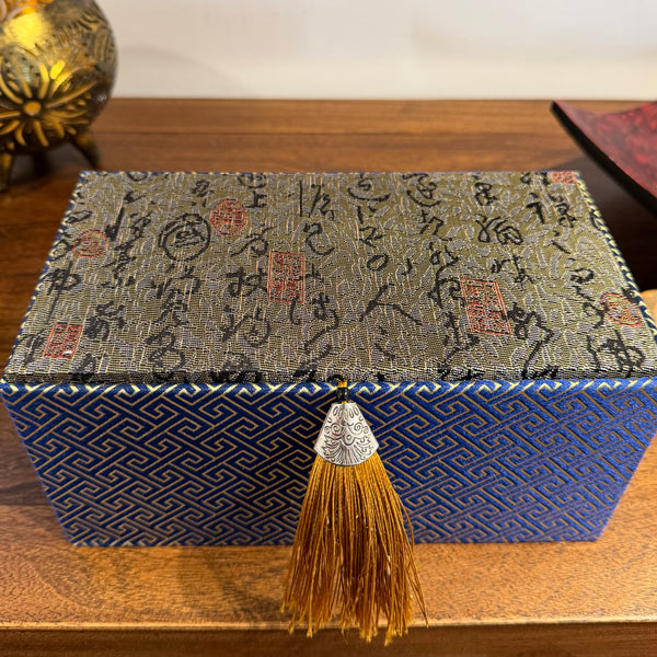 Dragon and Phoenix Candles