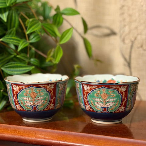 Green & Red Vintage Chinese Design