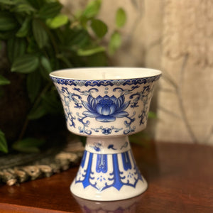 Blue and white lotus bowl with stand