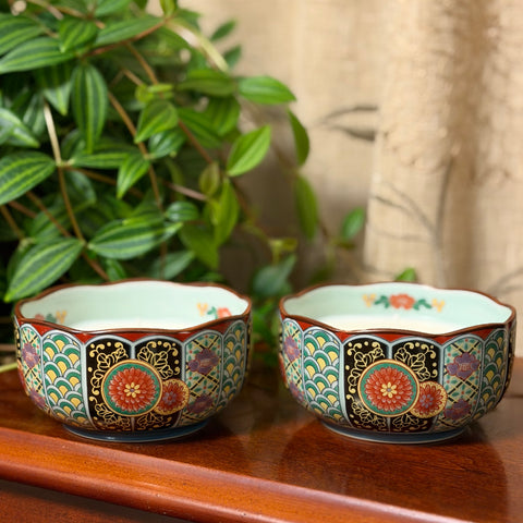 Green & Black Vintage Design