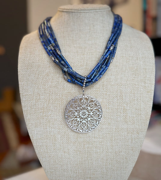 NEW - Lapis Lazuli, ajourè necklace