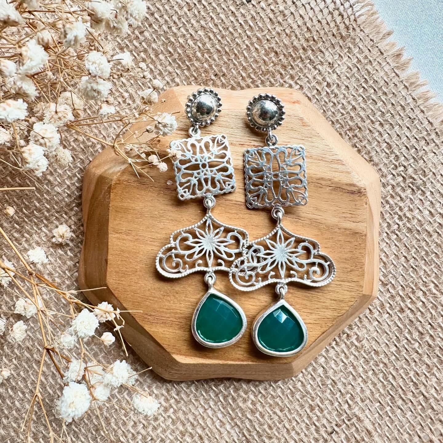 NEW Green Onyx Filigree Earring