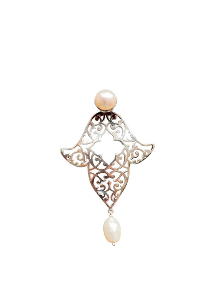 NEW - Pearl filigree “Zeba" necklace