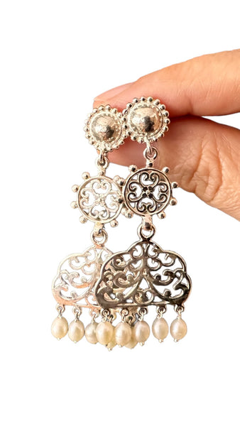 NEW Pearl Ajoure Earring