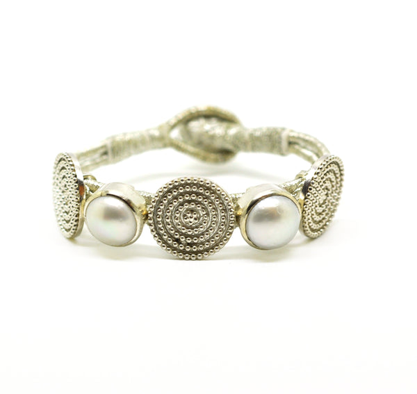 SOLD - NEW Pearl Pochi bracelet 2