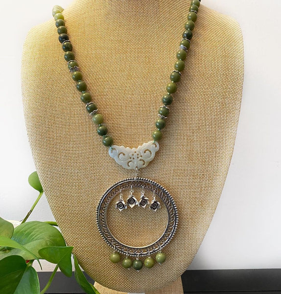 ON SALE - Jade Vintage Design Necklace