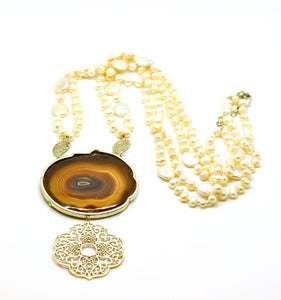 SOLD - ON SALE Agate necklace with pearls and filigree