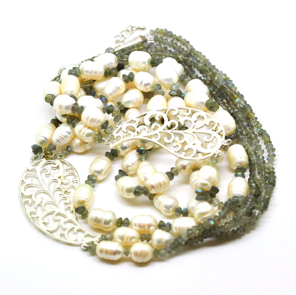 SOLD-ON SALE Pearl filigree necklace